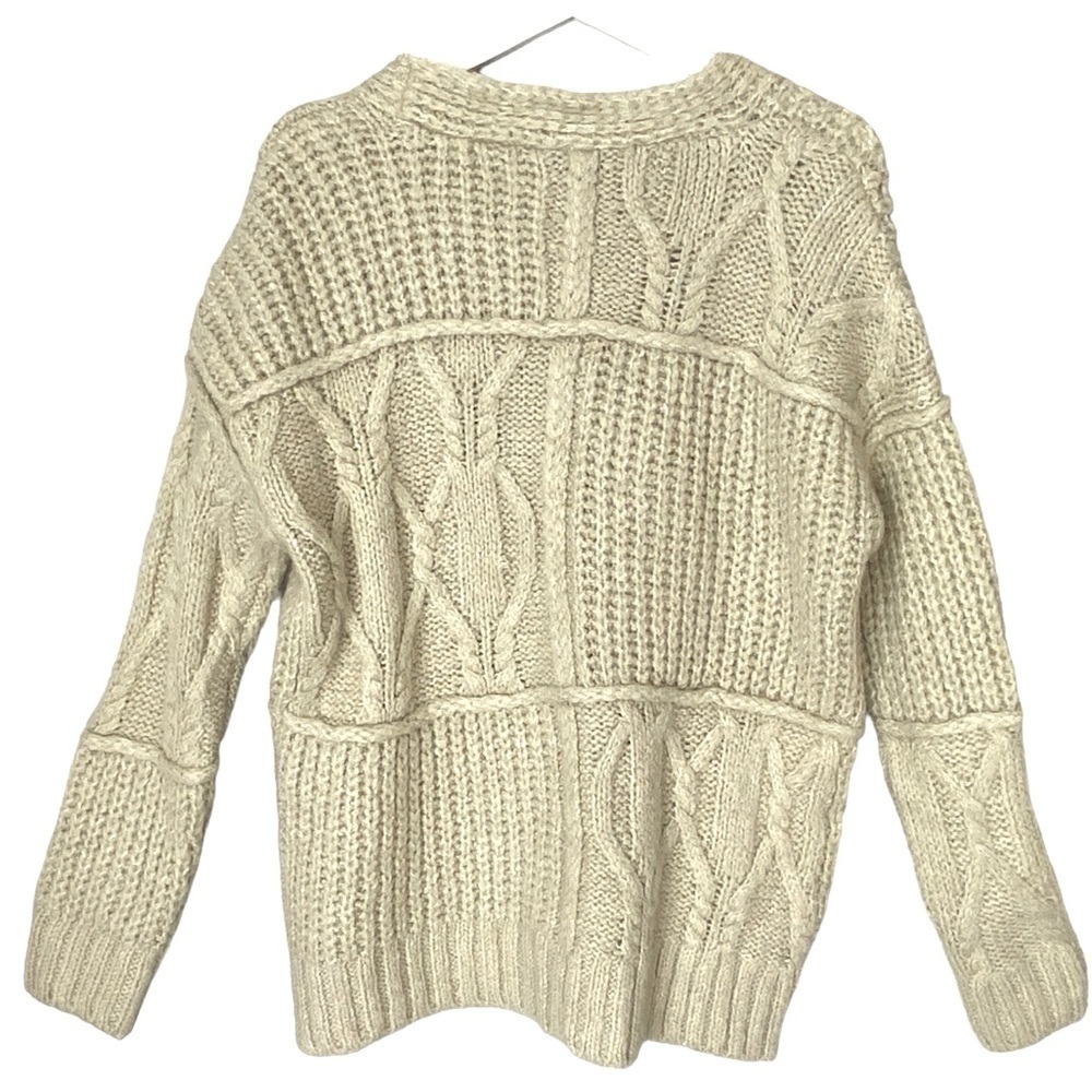 ZARA Cardigan Knit Sweater Jewel Buttons Long Sleeve Pistachio Green Women M - Picture 4 of 12